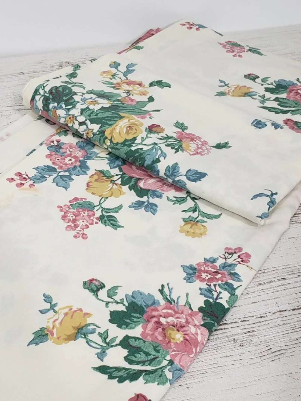 Thomaston Full Flat Floral Sheet Vintage Cottagecore Grandmacore Shabbychic